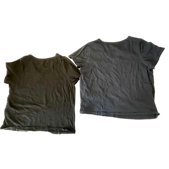 Old Navy Everywear Basic T Shirts Navy Blue Black Bundle Womens Large - Picture 3 of 5